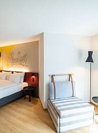 Premium Room with Balcony 